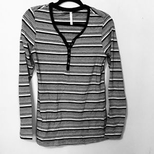 Striped button long sleeve
